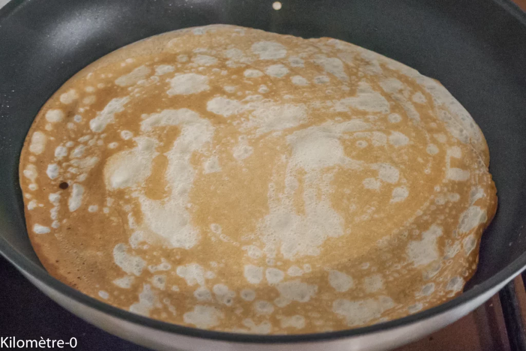 Gâteau de crêpes à la crème pâtissière - Étape 4