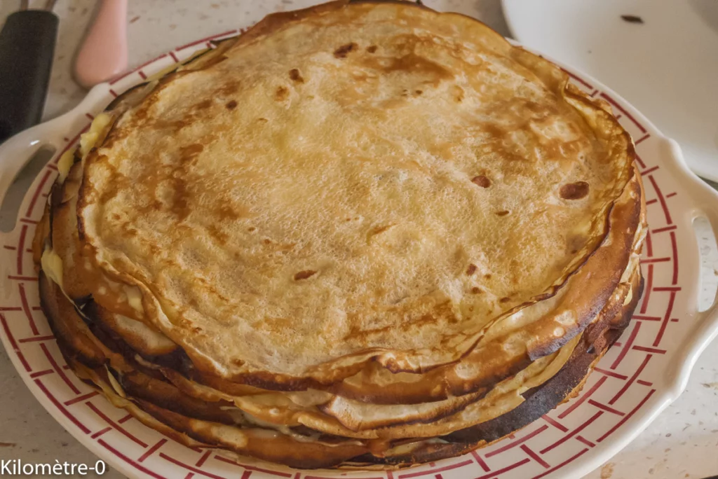 Gâteau de crêpes à la crème pâtissière - Étape 6
