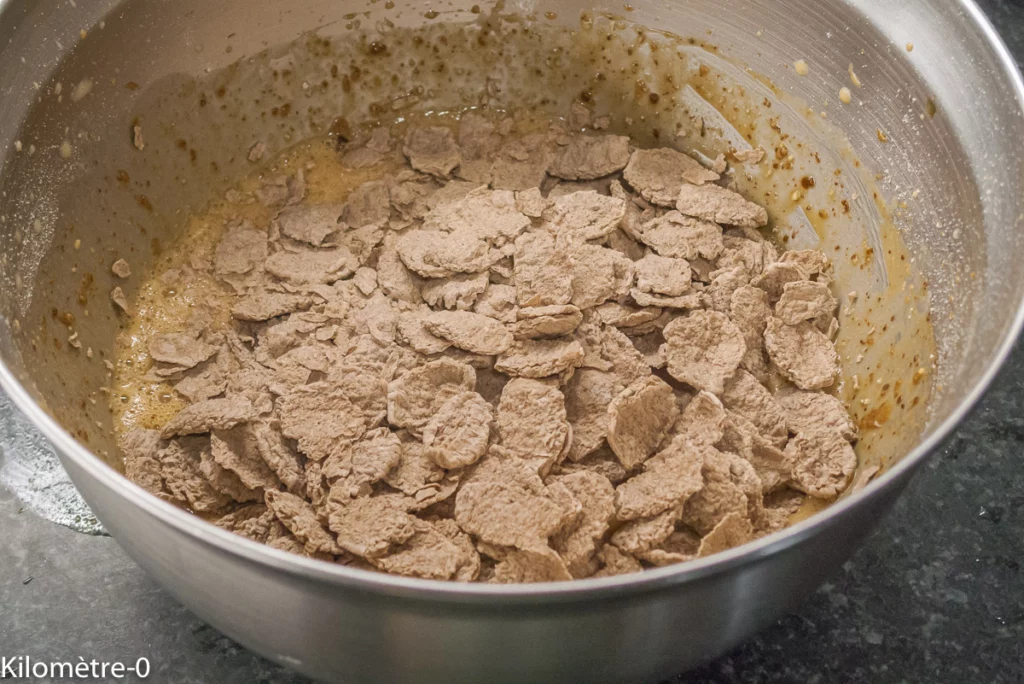 Gâteau du matin aux flocons de sarrasin et aux pommes - Étape 4