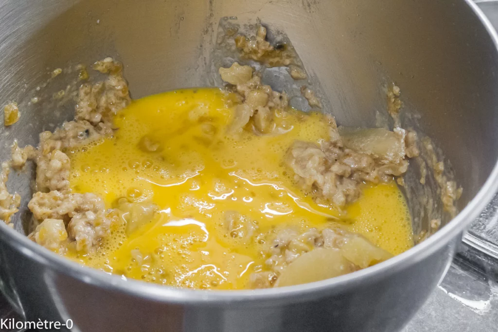 Moelleux aux agrumes et aux pommes - Étape 8