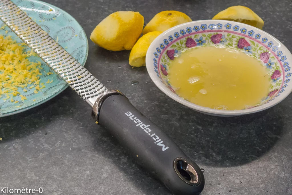 Gâteau moelleux au citron et aux framboises - Étape 1