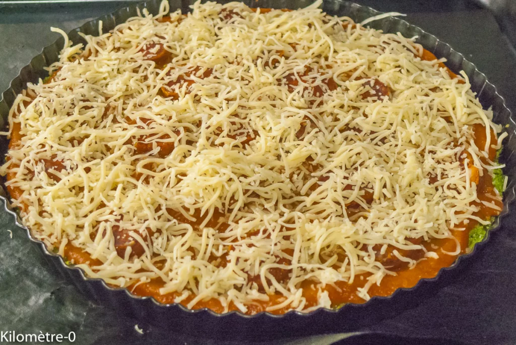 Pizza de brocolis au chorizo et emmental - Étape 9