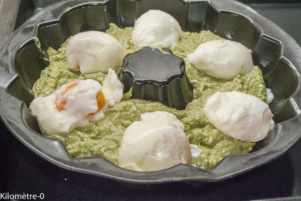 Couronne salée de Pâques aux oeufs et orties - Étape 10