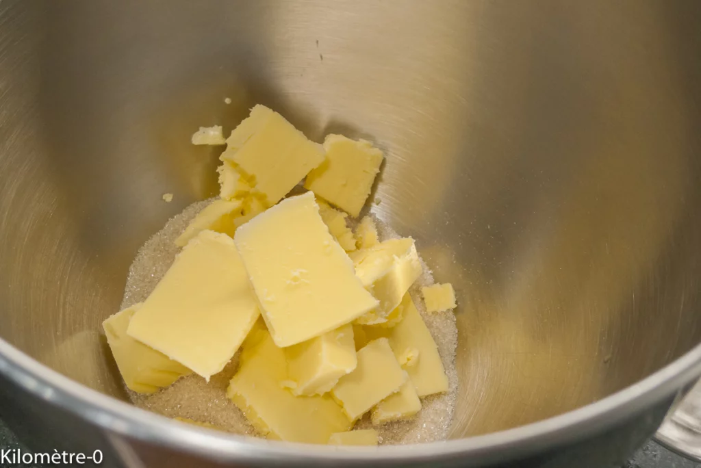 Gâteau aux pommes ukrainien, biskvit - Étape 3