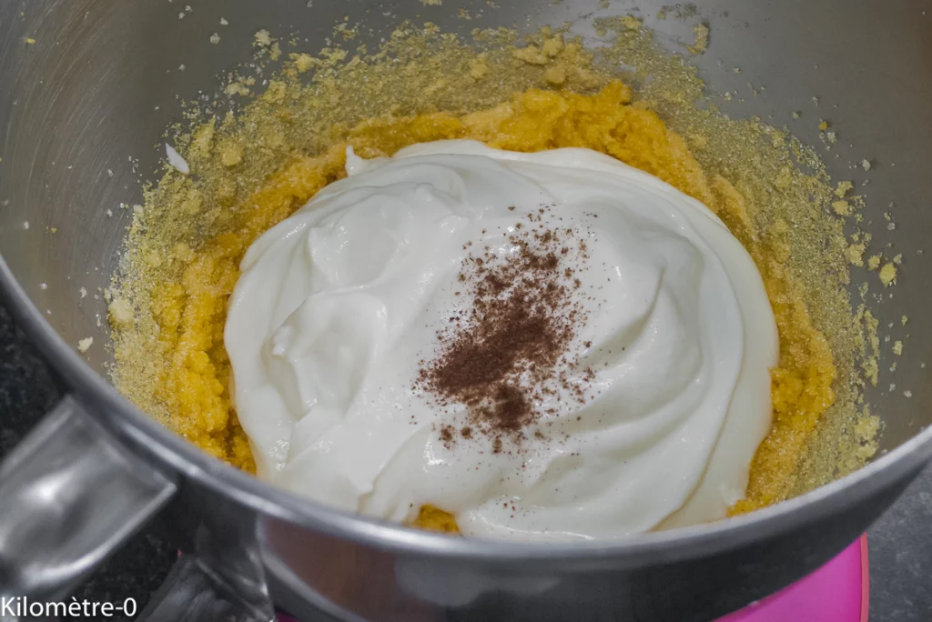Gâteau aux pommes ukrainien, biskvit - Étape 7