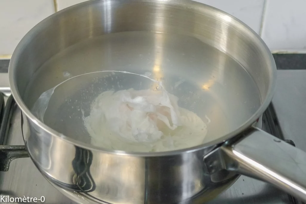 Petits pois aux oeufs pochés - Étape 6