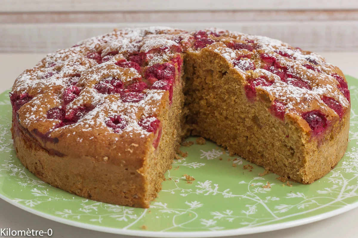 Photo de recette de dessert, gâteau des marais, gâteau, fruits rouges, framboises, Ile de Ré, facile, rapide, bio, gros gâteau, printemps, été, Kilomètre-0, blog de cuisine réalisée à partir de produits de saison et issus de circuits courts