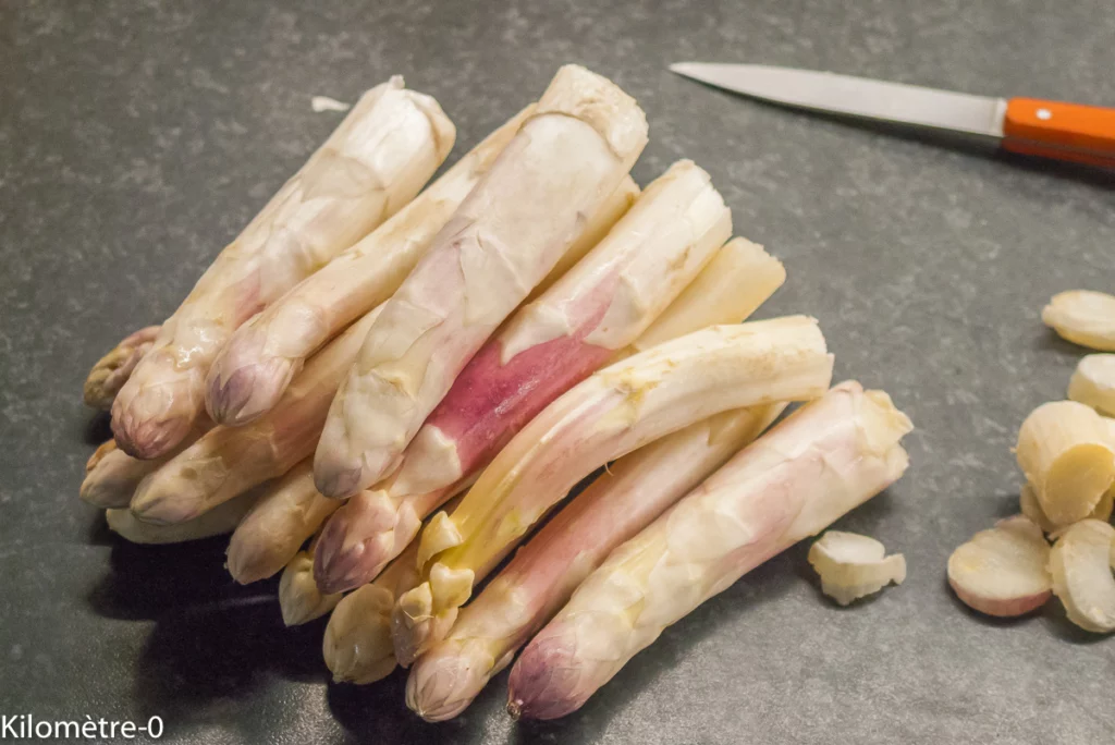 Salade de pointes d&rsquo;asperges aux crevettes grises - Étape 1