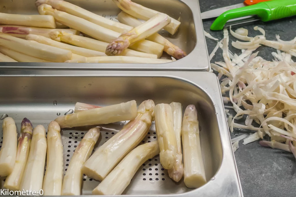 Salade de pointes d&rsquo;asperges aux crevettes grises - Étape 2