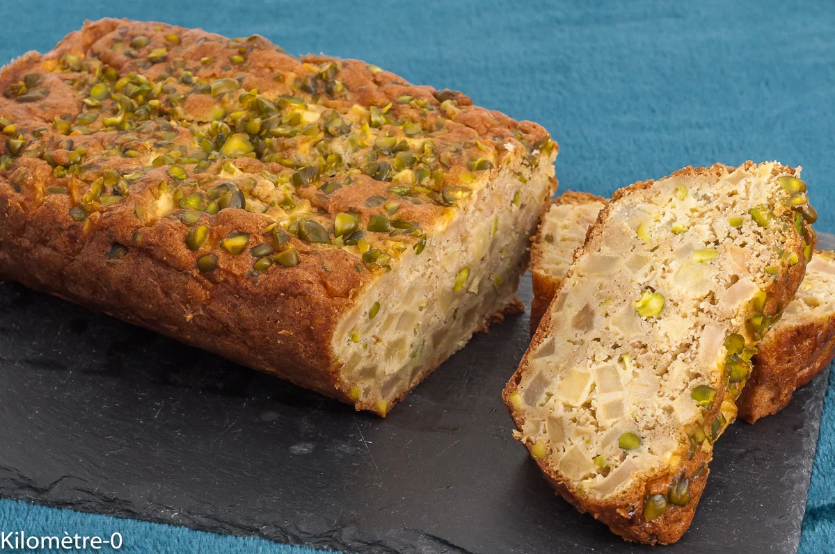 Photo de recette marocaine, gâteau, dessert, moelleux, facile, cake, pommes, pistaches,bio, Kilomètre-0, blog de cuisine réalisée à partir de produits de saison et issus de circuits courts