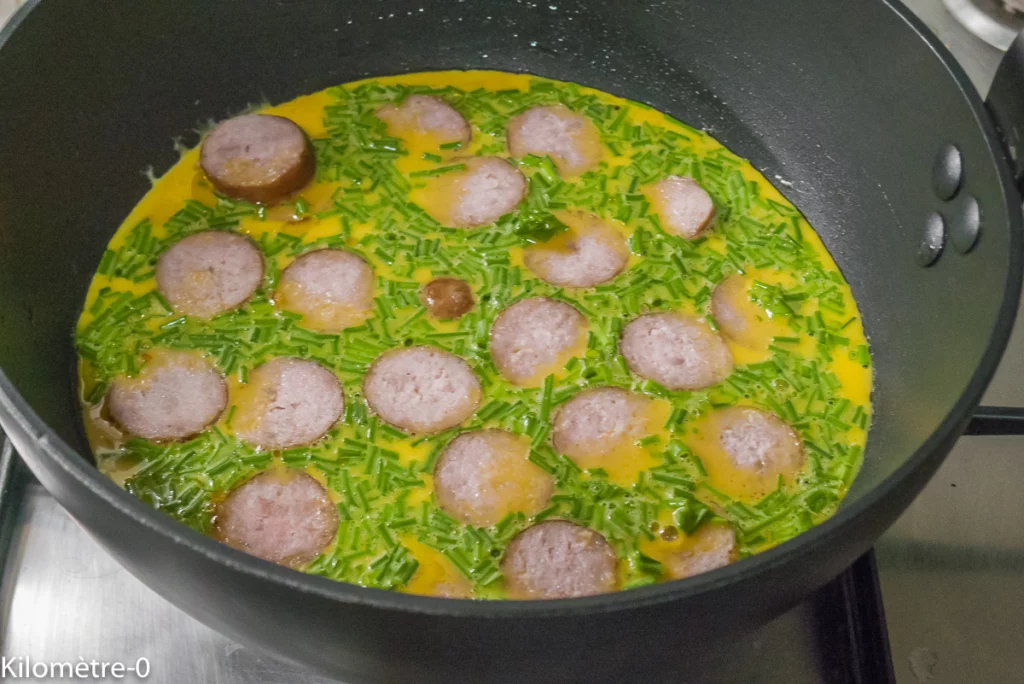 Omelette aux saucisses fumées - Étape 5