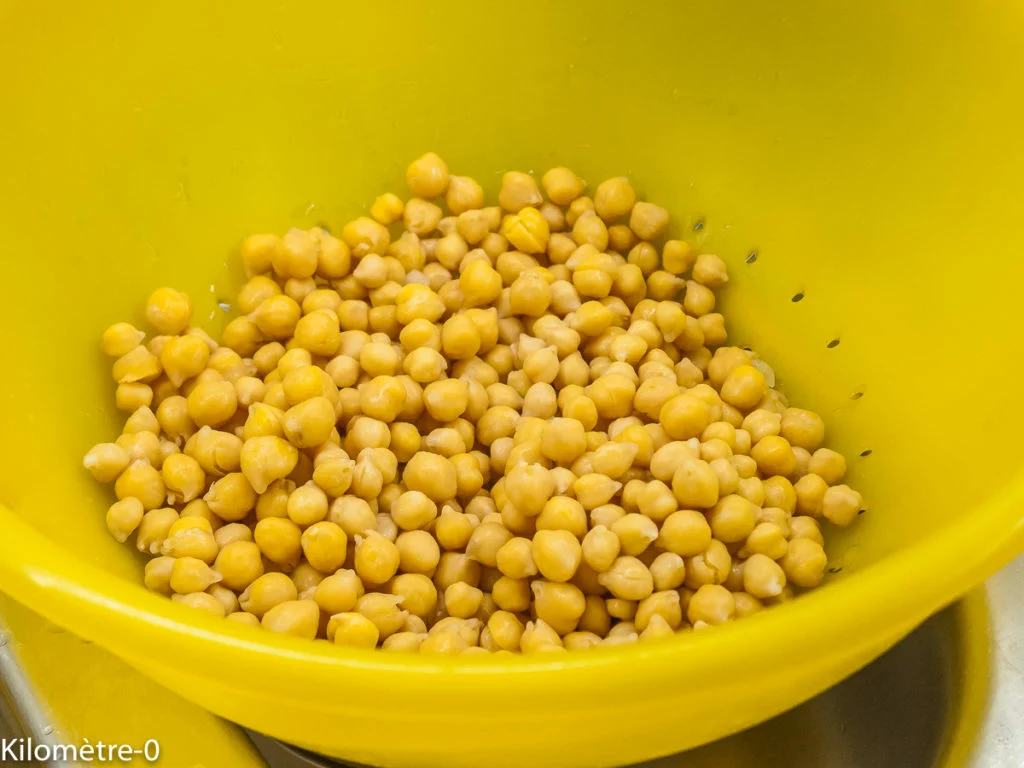 Salade au petit épeautre, pois chiches, petits pois, betteraves et fines herbes - Étape 6