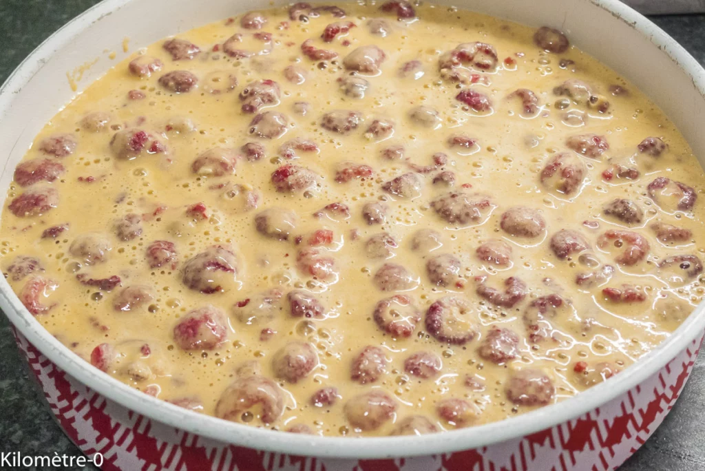 Gâteau au lait concentré et aux framboises - Étape 5