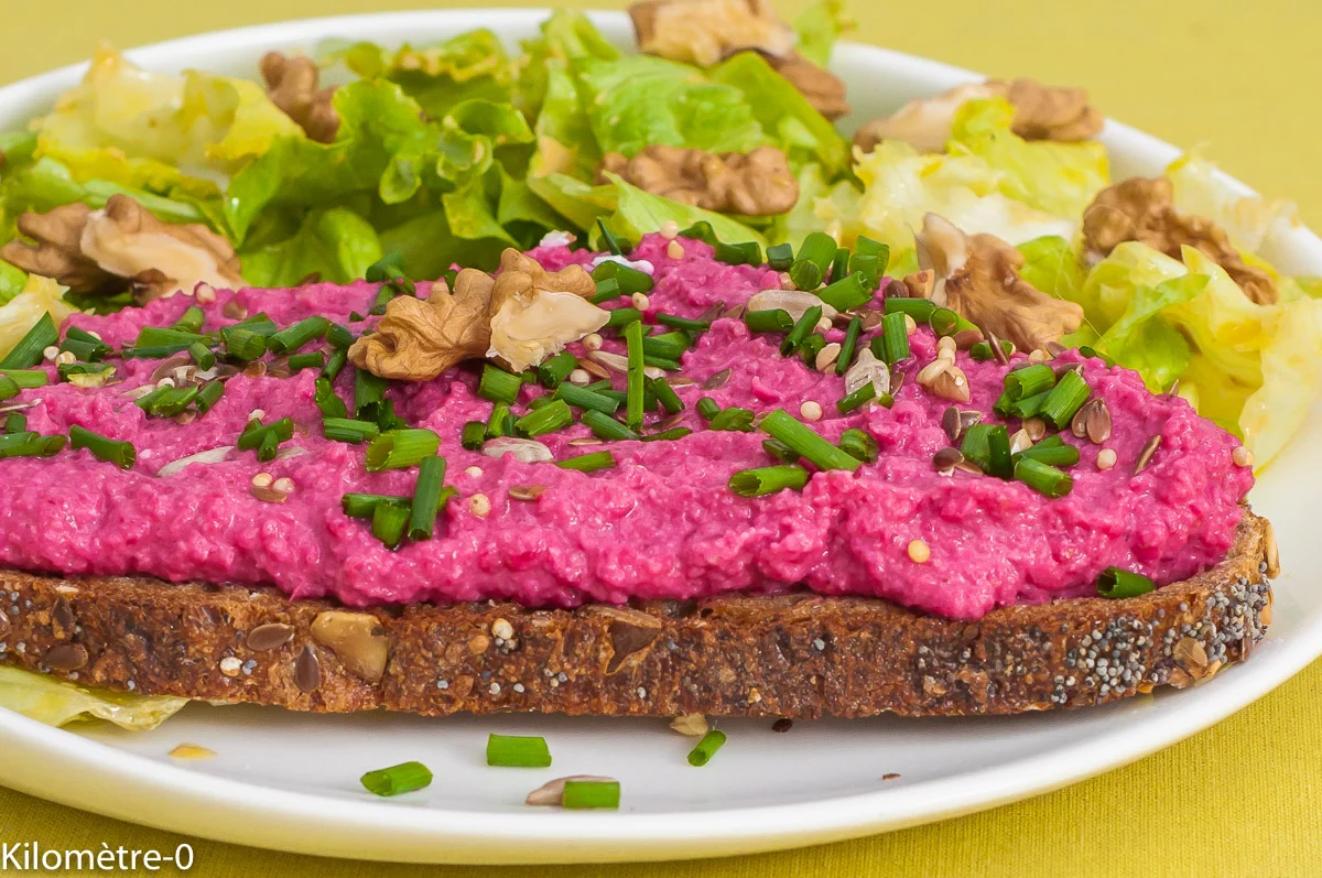 Photo de recette de, houmous, tahin, tartinade, betterave, betterave rouge, Kilomètre-0, blog de cuisine réalisée à partir de produits de saison et issus de circuits courts