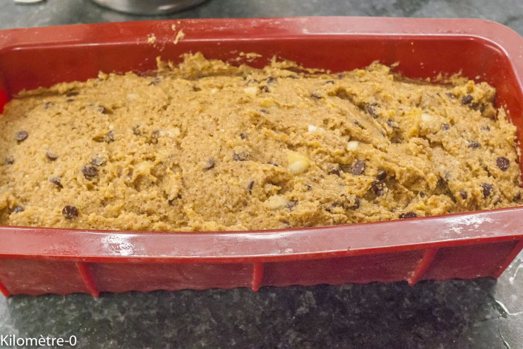 Gâteau du matin type banana bread aux farines de petit épeautre et de noisettes et aux pépites de chocolat - Étape 7