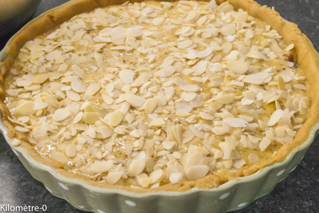 Tarte aux amandes et à la rhubarbe - Étape 17