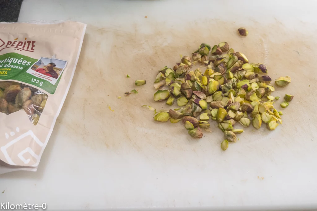 Asperges vertes aux fraises, pistaches et araignée - Étape 6