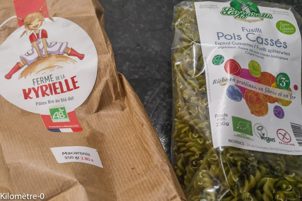 Salade aux deux pâtes, tomates confites, carottes, radis et fines herbes - Étape 2