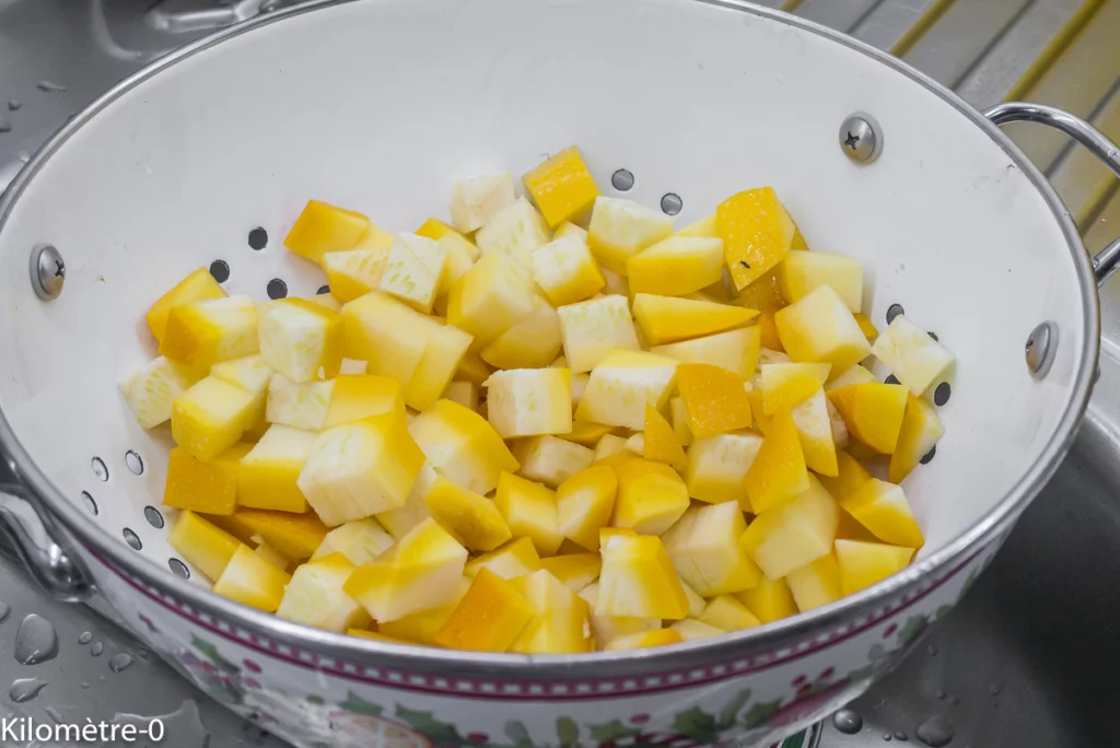 Cake courgette, jambon, emmental - Étape 1