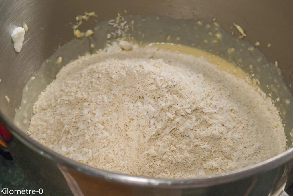 Gâteau du matin au petit épeautre, aux framboises et à la noix de coco - Étape 3
