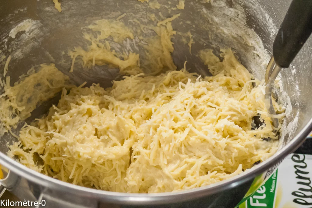 Cake courgette, jambon, emmental - Étape 4