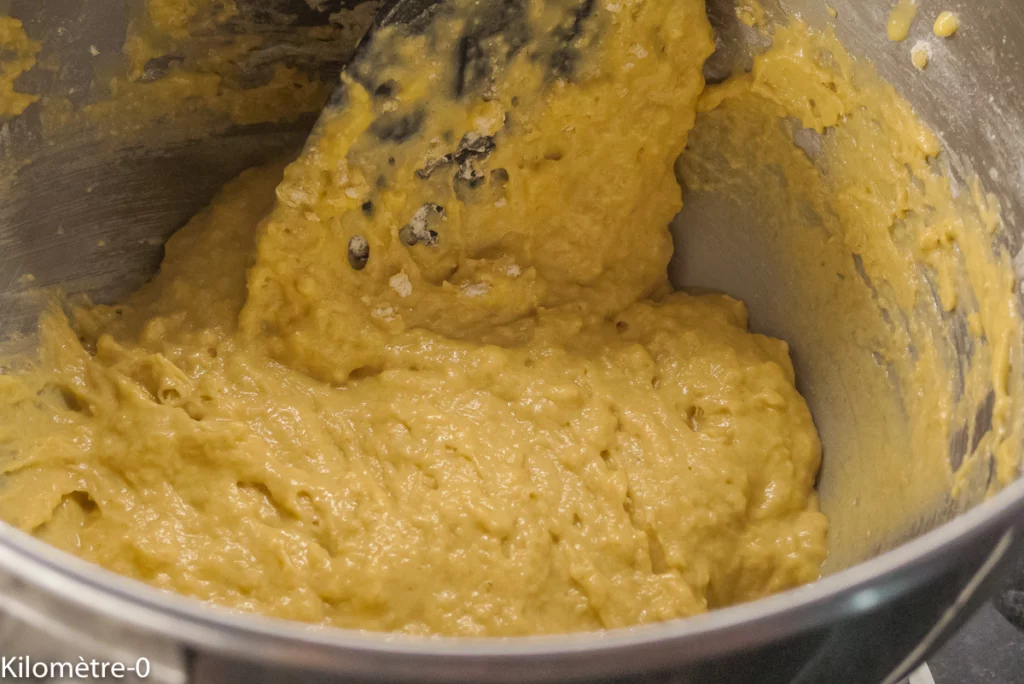 Cake salé à la truite fumée et aux asperges vertes - Étape 5