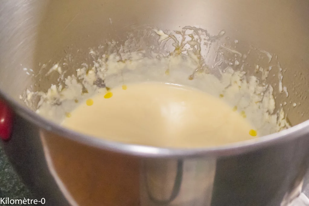 Cake salé aux asperges vertes, aux pistaches et à l’emmental - Étape 2