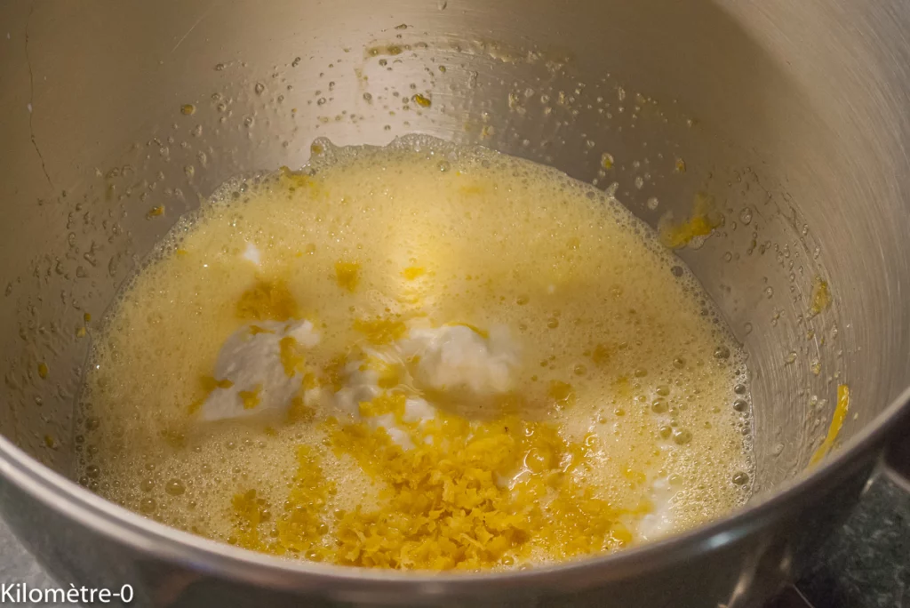 Gâteau aux framboises, à la ricotta, aux pistaches et au citron - Étape 3