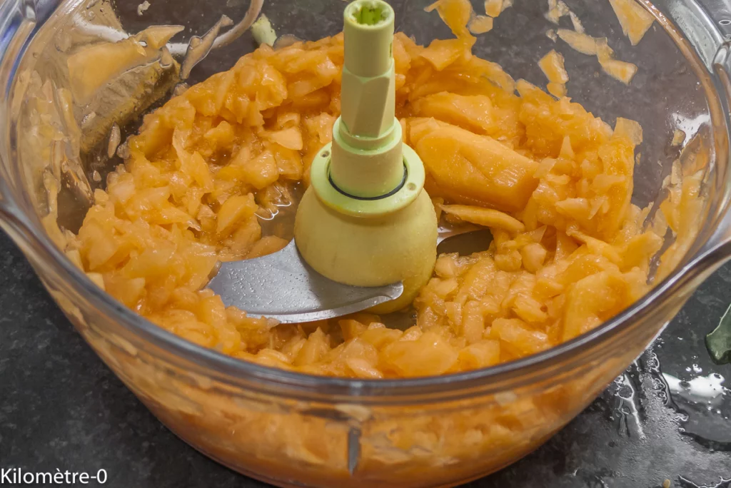 Melon en verrine au chèvre et pistaches - Étape 2