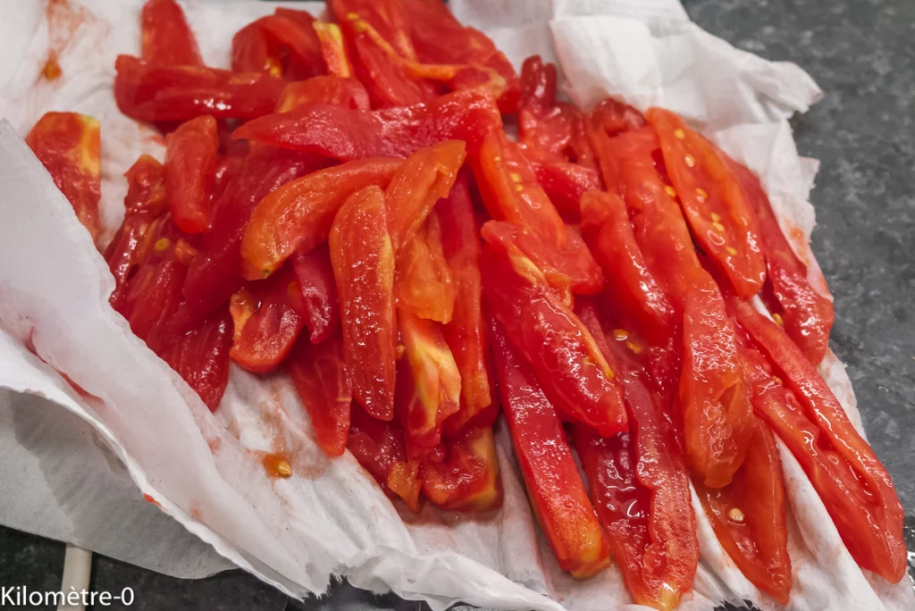Salade de quinoa, haricots verts, tomates, halloumi et olives - Étape 5
