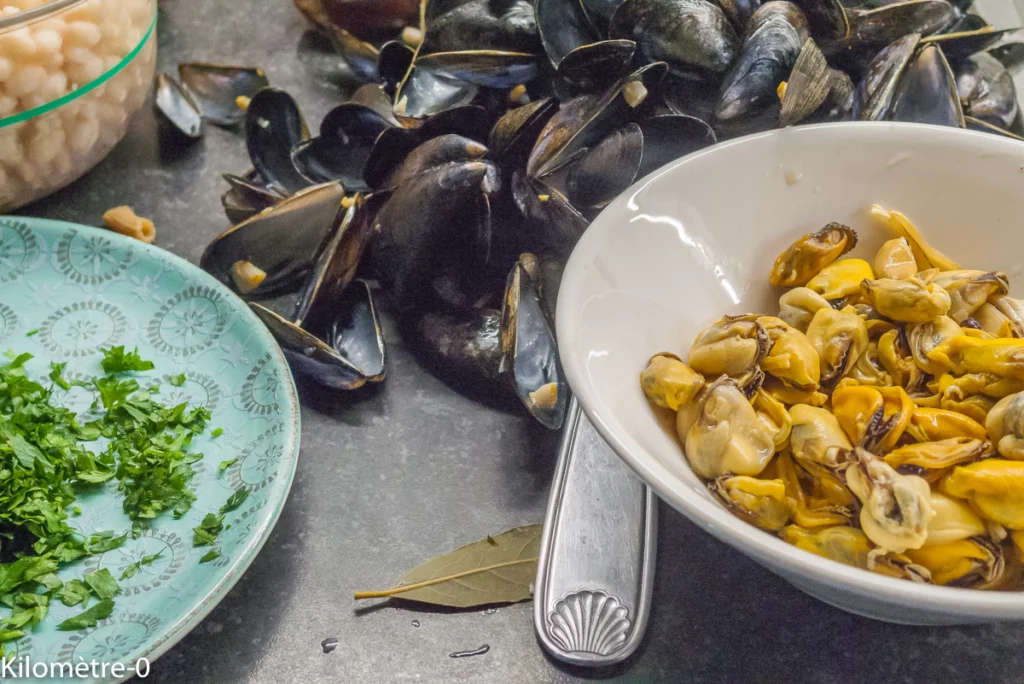 Pâtes aux haricots blancs et aux moules (recette italienne) - Étape 7