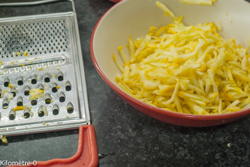 Zucchini bread aux pépites de chocolat, cake chocolaté gourmand - Étape 1