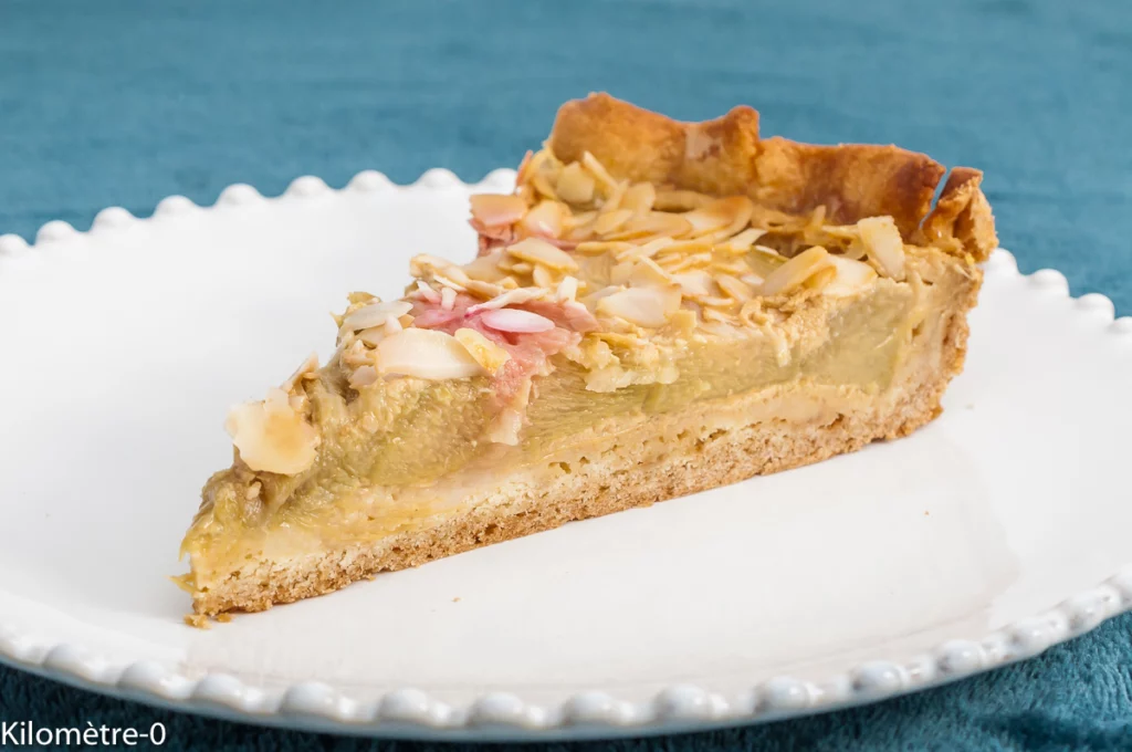 Tarte à la rhubarbe sur pâte sablée extrêmement légère - Étape 15