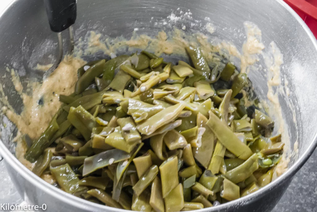 Cake salé haricots verts, fêta et olives - Étape 7