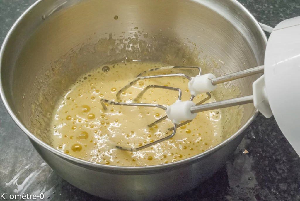 Gâteau moelleux aux poires et noisettes - Étape 5