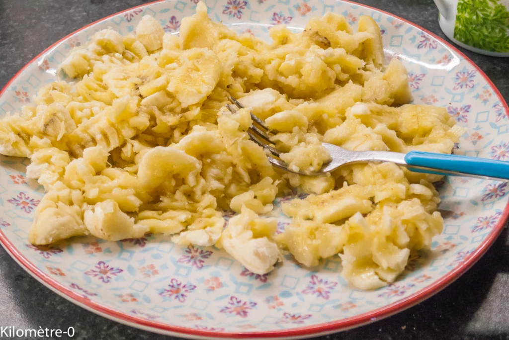 Cake aux bananes, chocolat noir et cannelle (gâteau du matin) - Étape 5