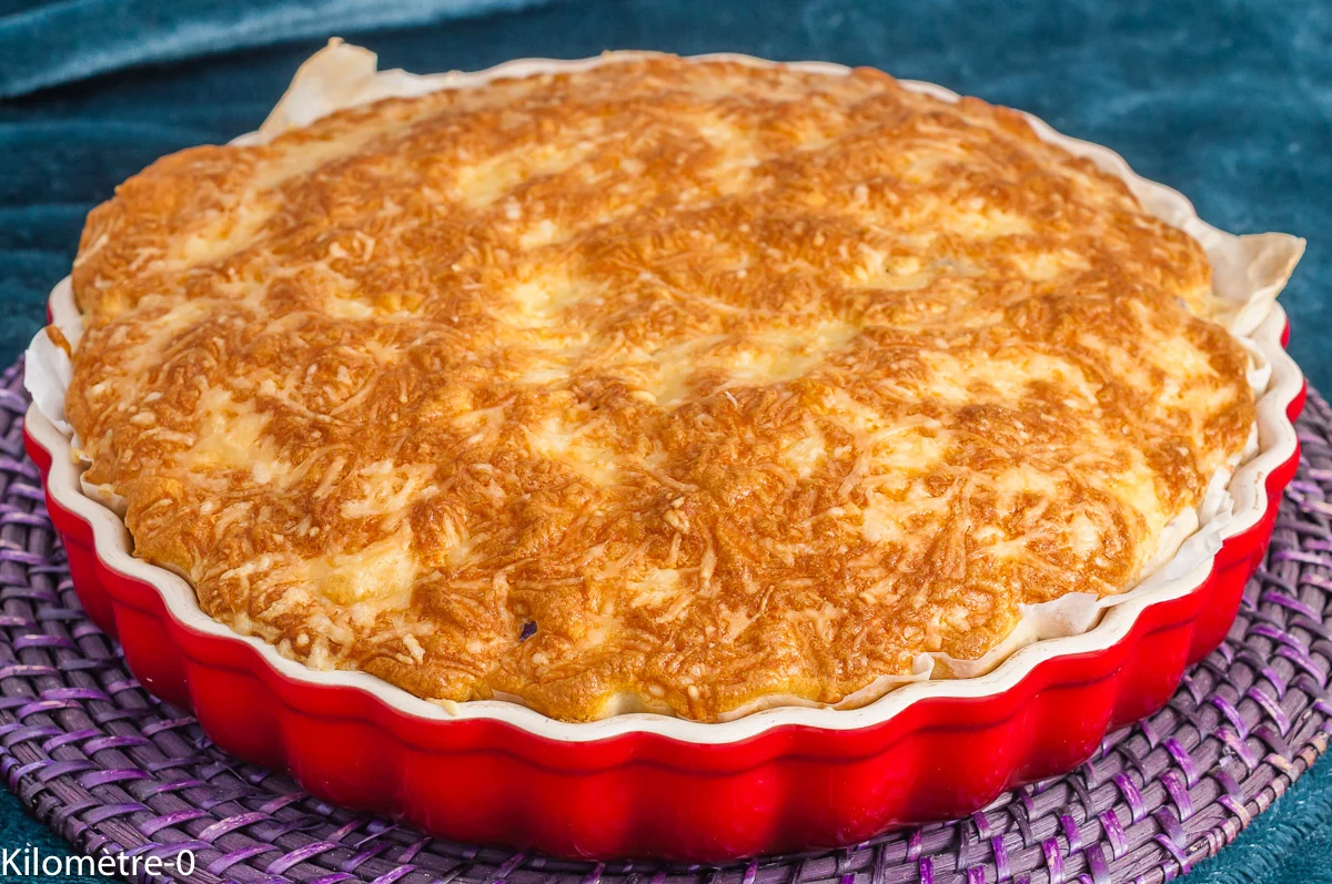 Photo de recette de tarte soufflée , quiche, végétarienne, chou violet, chou, chou fleur violet, bio, béchamel, facile, feuilleté, Kilomètre-0, blog de cuisine réalisée à partir de produits de saison et issus de circuits courts