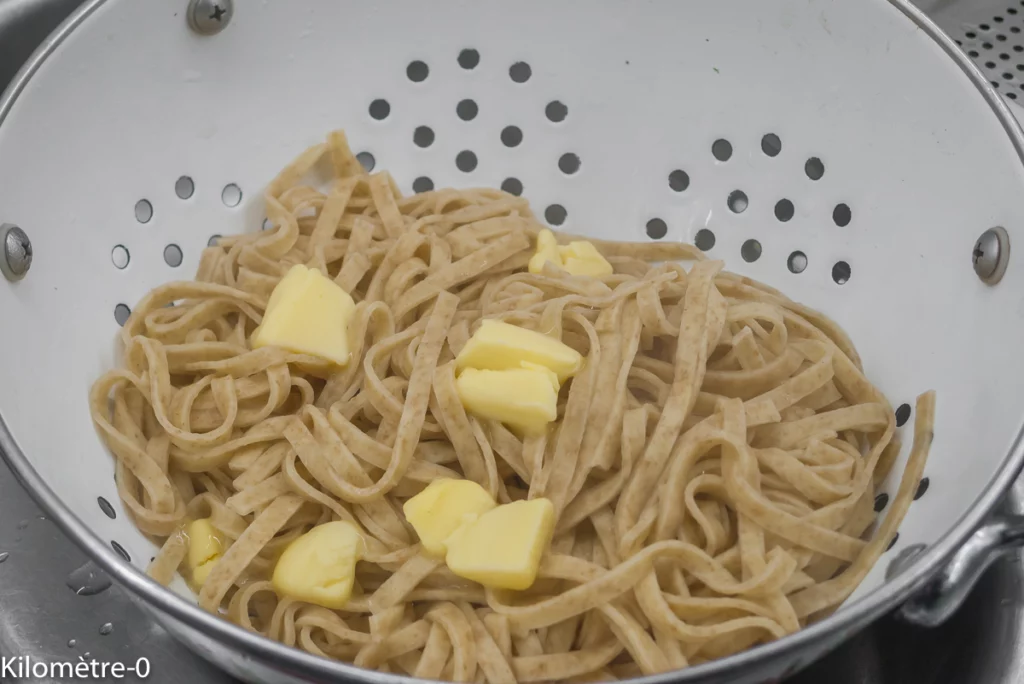 Pâtes aux chou fleur violet, œuf dur et emmental - Étape 5