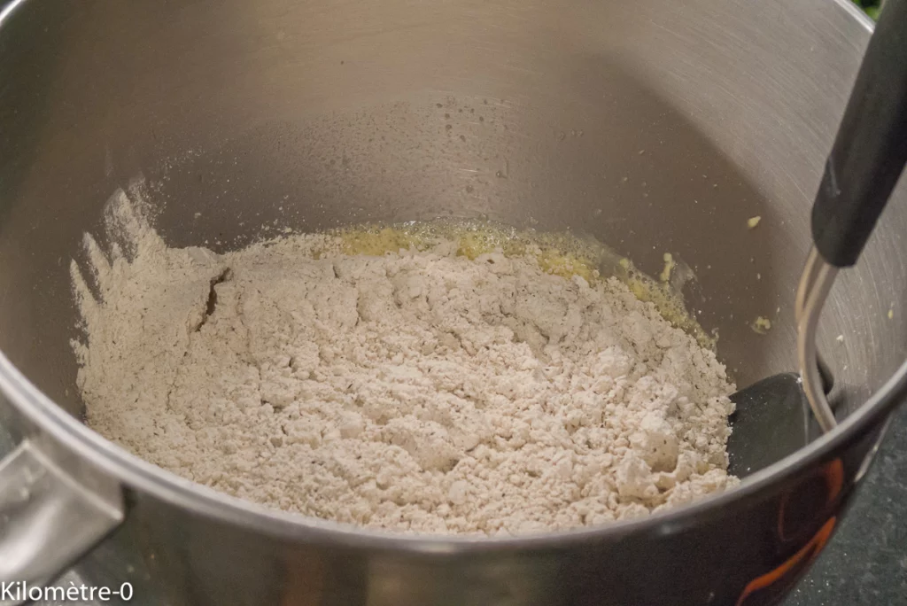 Gâteau du matin aux trois farines (sarrrasin, petit épeautre et châtaigne) et au chocolat - Étape 4