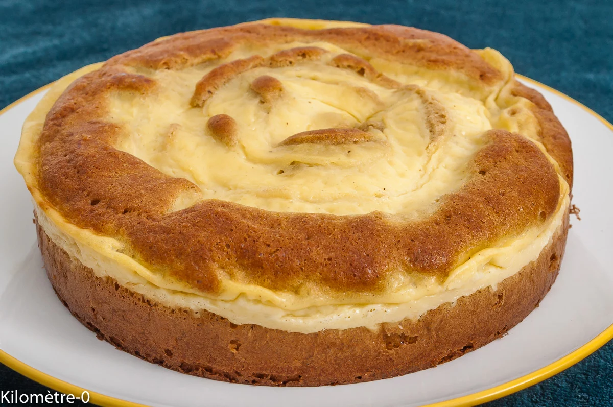 Photo de recette de Gâteau ouragan, gros gâteau, crème pâtissière, facile, dessert, Kilomètre-0, blog de cuisine réalisée à partir de produits de saison et issus de circuits courts