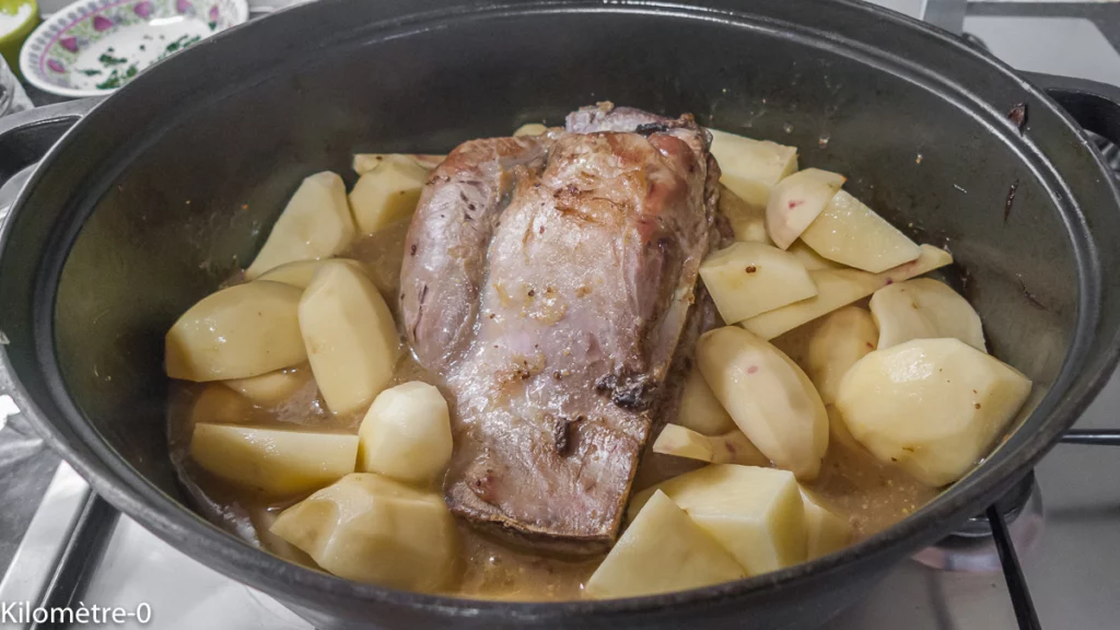 Palette de porc aux pommes de terre et champigons - Étape 8