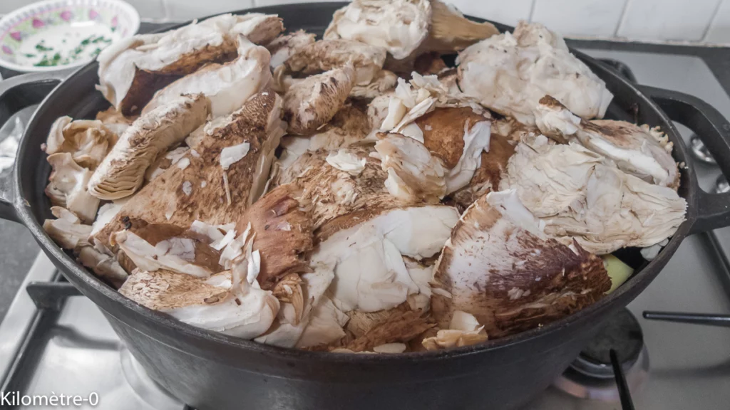 Palette de porc aux pommes de terre et champigons - Étape 9