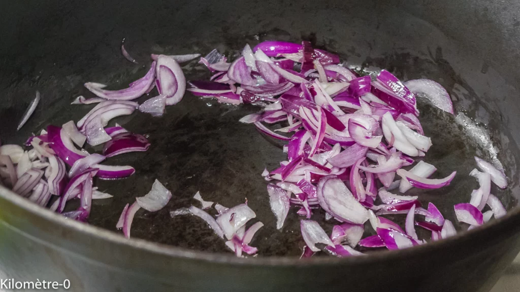 Saucisses fumées et jambon aux haricots rouges et au riz - Étape 2