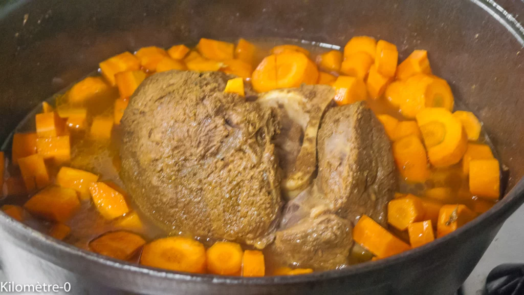 Jarret de bœuf aux épices et aux carottes - Étape 7