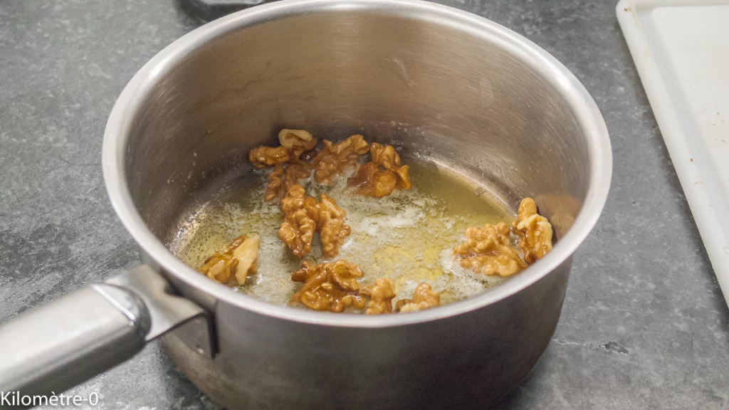 Céleri branche à l&rsquo;orange et aux noix - Étape 4