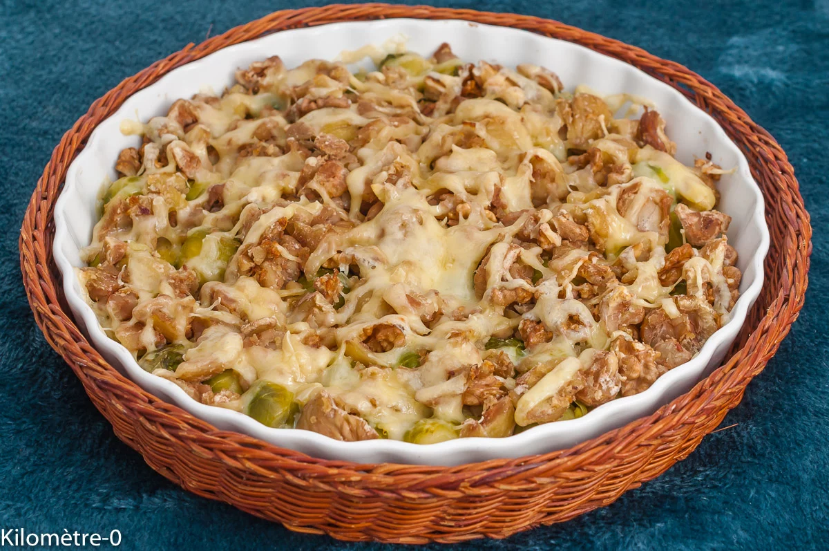 Photo de recette de chou de Bruxelles, marrons, châtaignes, fromage, noix, bio, automne, hiver, bio, végétarien, gratin, Kilomètre-0, blog de cuisine réalisée à partir de produits de saison et issus de circuits courts