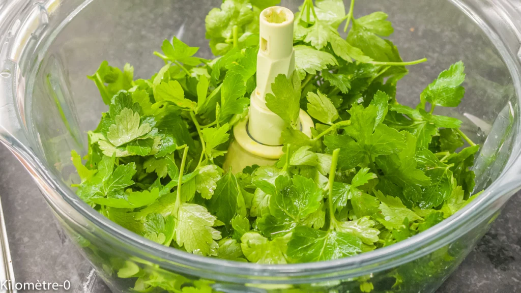 Boulettes végétariennes aux pois chiches et à la patate douce, frites au four et sauce à la crème, moutarde et soja - Étape 5