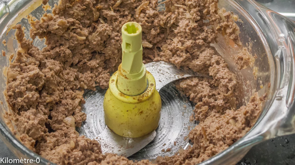 Boulettes de bœuf aux frites au four et à la sauce à la crème, moutarde et soja - Étape 6