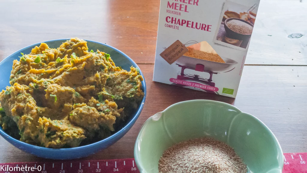 Boulettes végétariennes aux pois chiches et à la patate douce, frites au four et sauce à la crème, moutarde et soja - Étape 9