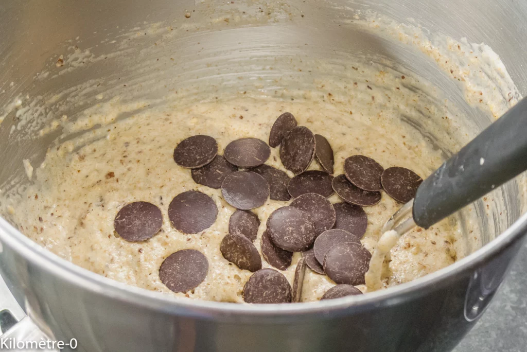 Biscuit moelleux aux noisettes et chocolat - Étape 7
